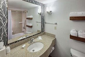 Hilton Garden Inn Naperville/Warrenville