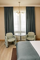 WOW Airport Hotel