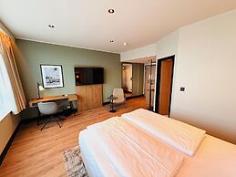 Hotel Astor Kiel by Campanile