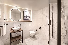 Hotel Astor Kiel by Campanile