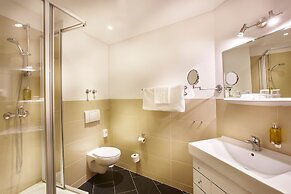 Hotel Kiel by Golden Tulip