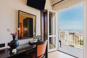 Cerri Hotel