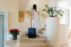 Cerri Hotel