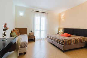 Cerri Hotel