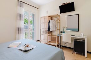 Cerri Hotel