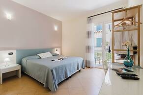 Cerri Hotel