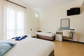 Cerri Hotel