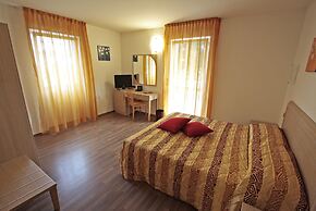 Nature Bio Hotel Elite