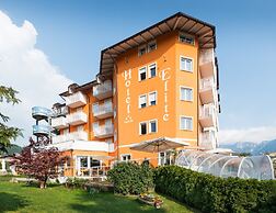 Nature Bio Hotel Elite