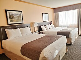 Travelodge by Wyndham Golden Sportsman Lodge