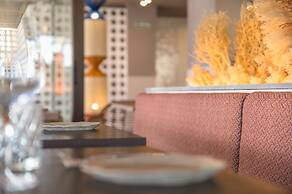 Akquaaa Boutique Hotel