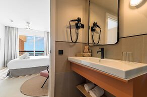 Akquaaa Boutique Hotel