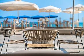 Akquaaa Boutique Hotel
