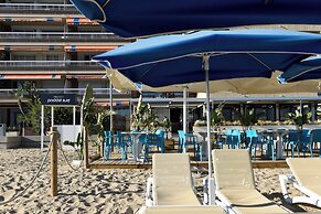 Akquaaa Boutique Hotel