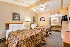 EconoLodge by Choice Hotels Rice Lake