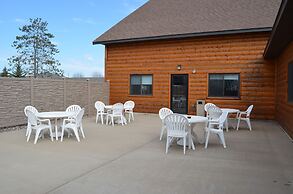 EconoLodge by Choice Hotels Rice Lake