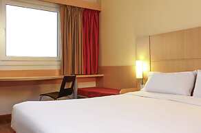 ibis Ciboure St Jean De Luz Hotel