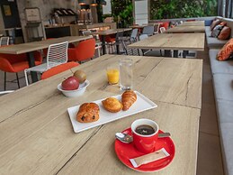 ibis Ciboure St Jean De Luz Hotel
