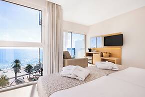 CM Playa del Moro Hotel
