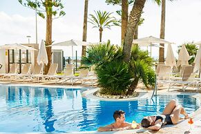 CM Playa del Moro Hotel