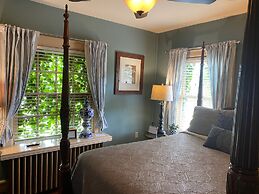 Williamsburg Manor B&B