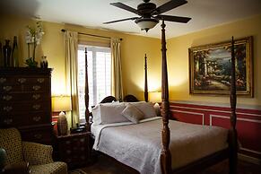Williamsburg Manor B&B