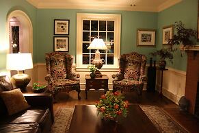 Williamsburg Manor B&B