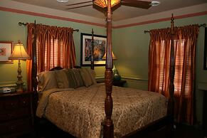 Williamsburg Manor B&B