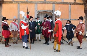 Williamsburg Manor B&B