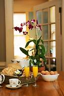 Williamsburg Manor B&B