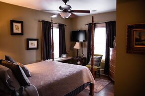 Williamsburg Manor B&B