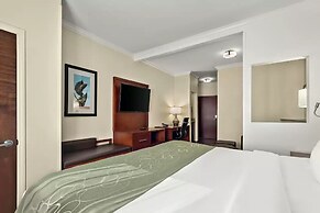 Comfort Suites Central