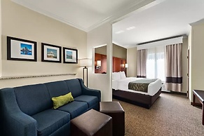 Comfort Suites Central