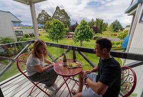 ASURE Explorer Motel & Apartments