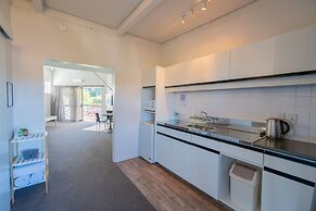 ASURE Explorer Motel & Apartments