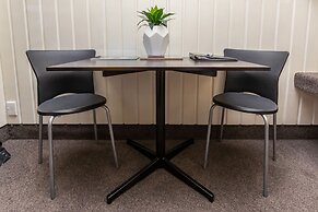 ASURE Explorer Motel & Apartments