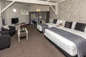 ASURE Explorer Motel & Apartments