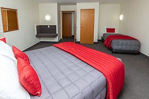 ASURE Explorer Motel & Apartments