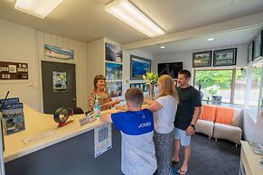 ASURE Explorer Motel & Apartments