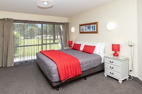 ASURE Explorer Motel & Apartments