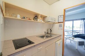 ASURE Explorer Motel & Apartments