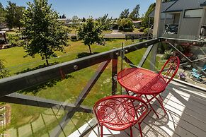 ASURE Explorer Motel & Apartments