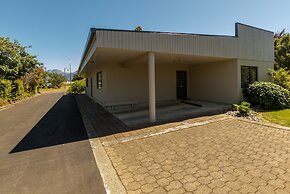 ASURE Explorer Motel & Apartments