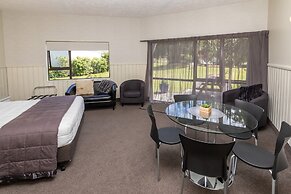 ASURE Explorer Motel & Apartments