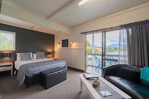 ASURE Explorer Motel & Apartments