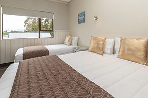 ASURE Explorer Motel & Apartments