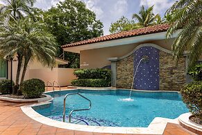 Holiday Inn Panama Canal by IHG