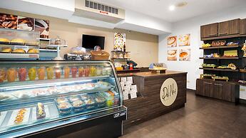 Holiday Inn Panama Canal by IHG