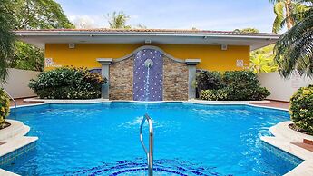 Holiday Inn Panama Canal by IHG