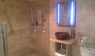 The Kings Head Hotel